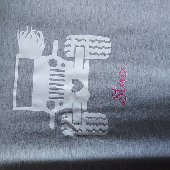 Jeep girl hooded long sleeve top grey white measurements are approximate - Picture 7 of 9